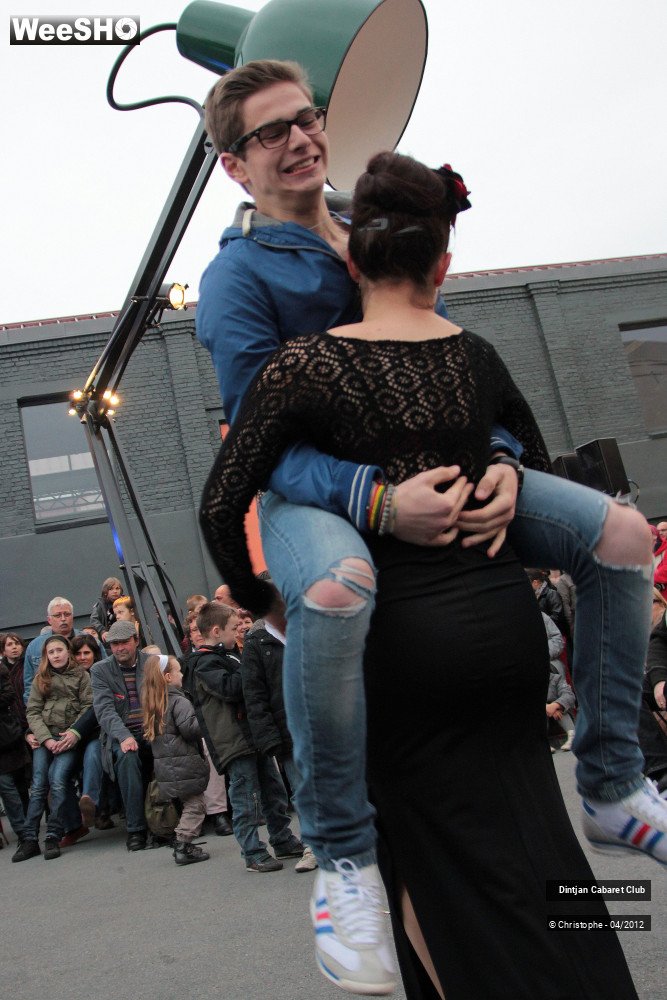 35/36 photos du spectacle Dintjan Cabaret Club