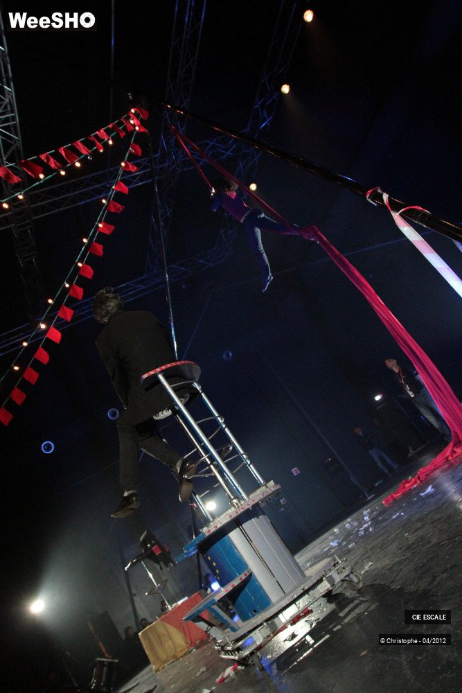 34/48 photos du spectacle Est ou Ouest - Proces d'intention