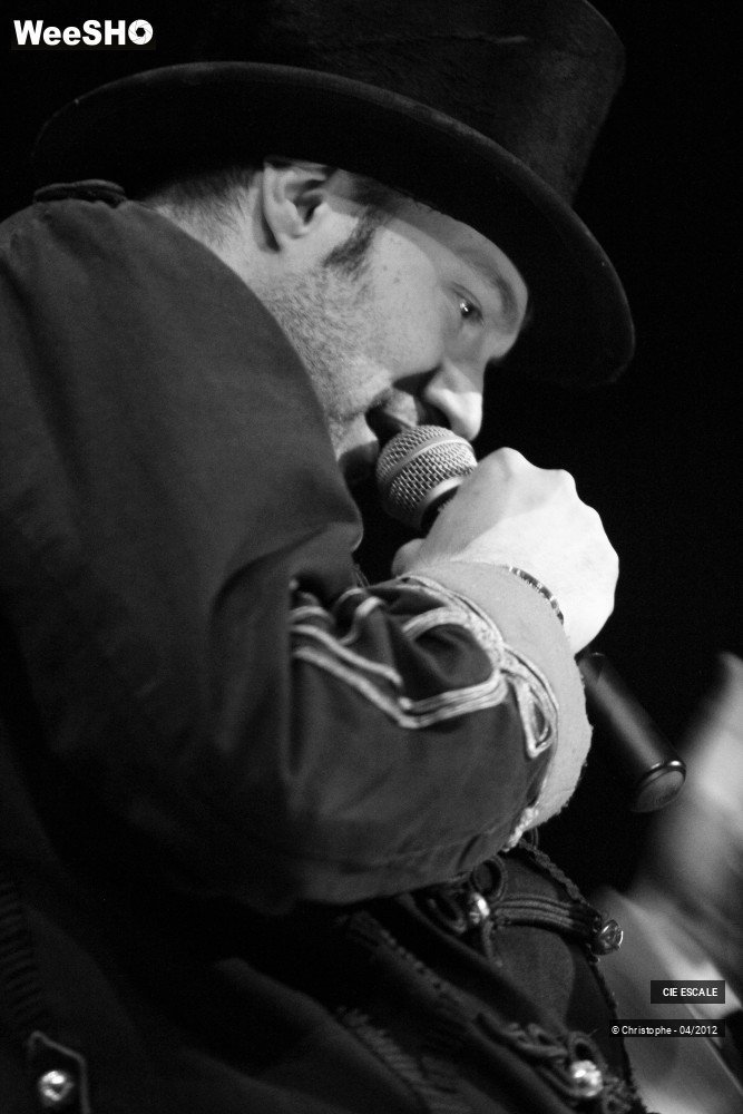 35/48 photos du spectacle Est ou Ouest - Proces d'intention