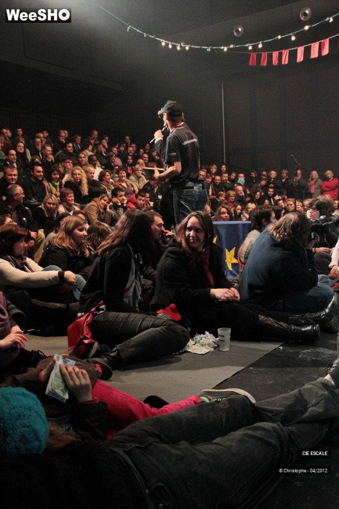 38/48 photos du spectacle Est ou Ouest - Proces d'intention