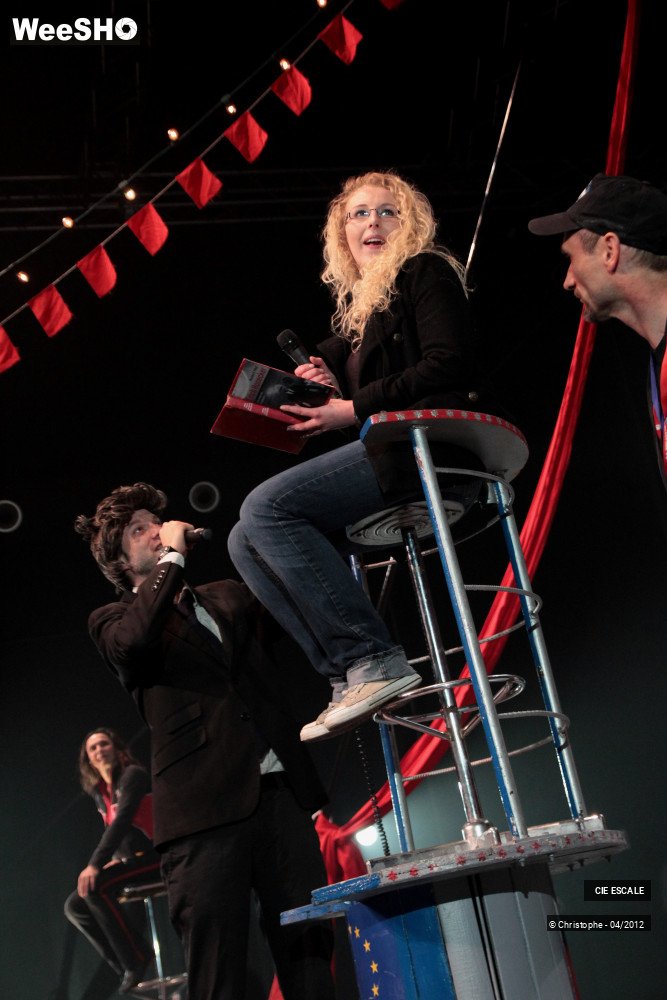 43/48 photos du spectacle Est ou Ouest - Proces d'intention