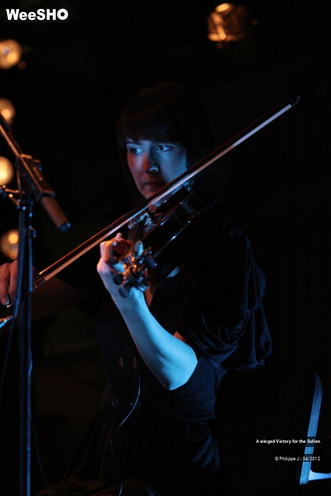 14/15 photos du spectacle A winged Victory for the Sullen