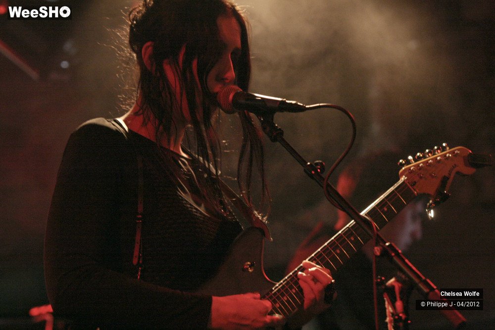 2/16 photos du spectacle Chelsea Wolfe