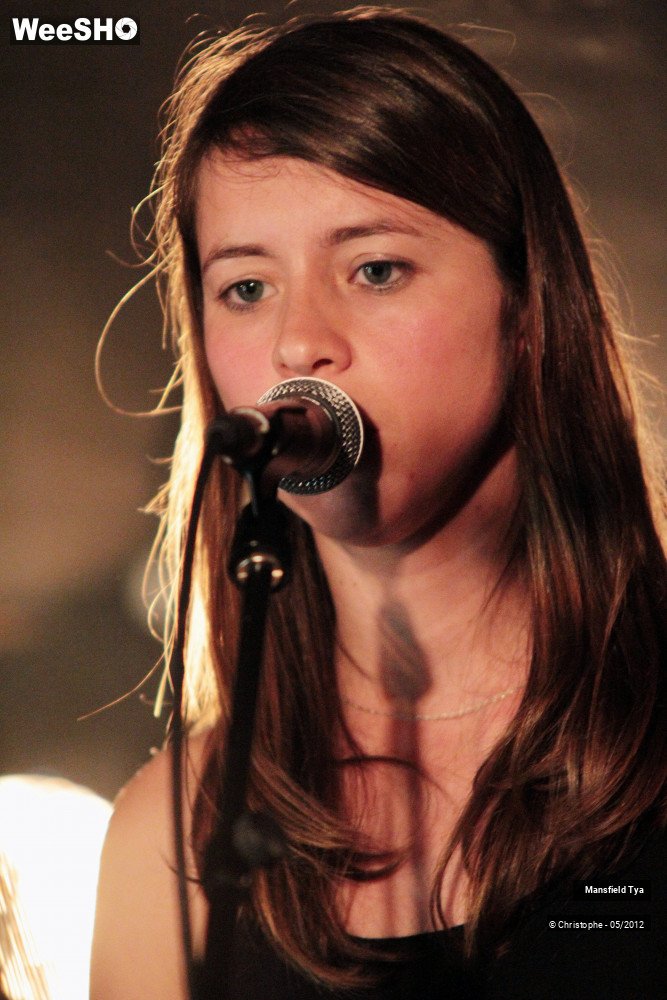 24/48 photos du spectacle Mansfield Tya