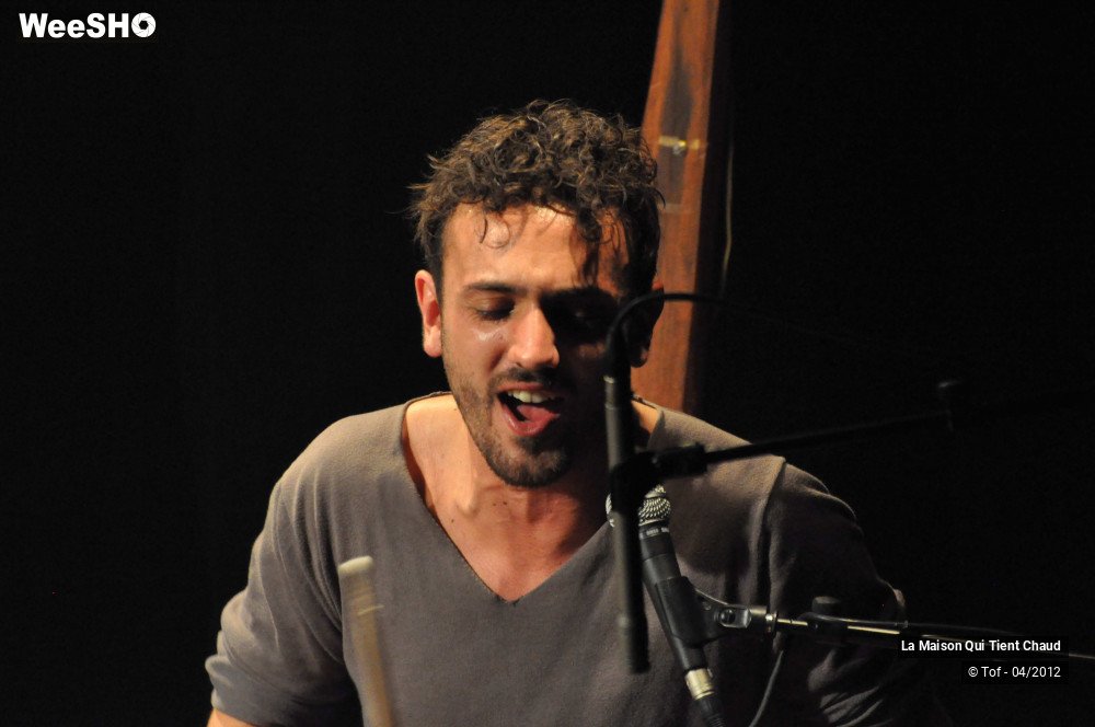 16/50 photos du spectacle La maison qui tient chaud