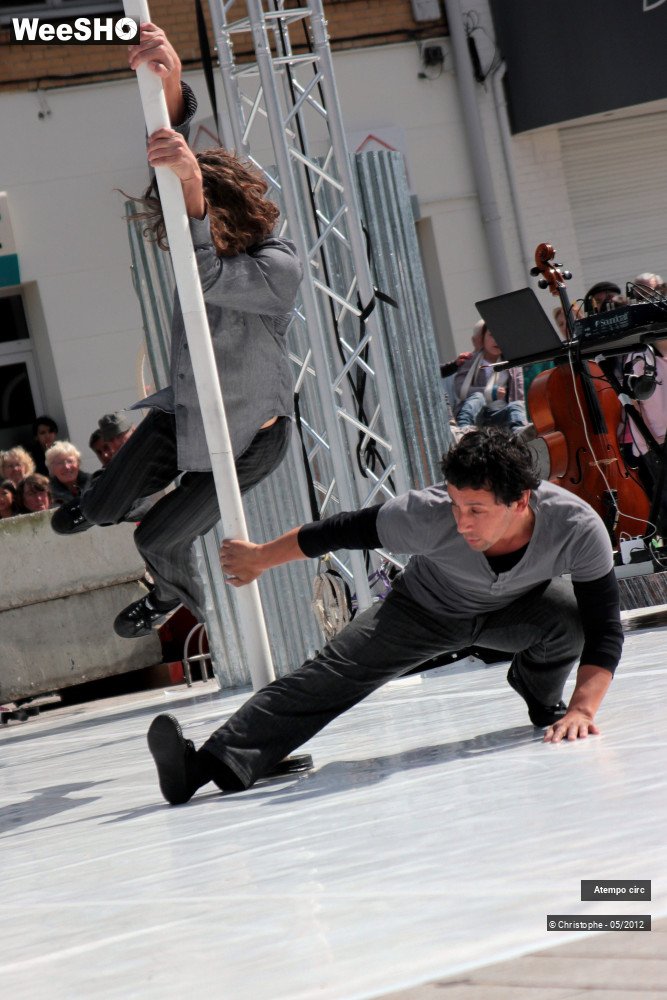 41/50 photos du spectacle Atempo circ