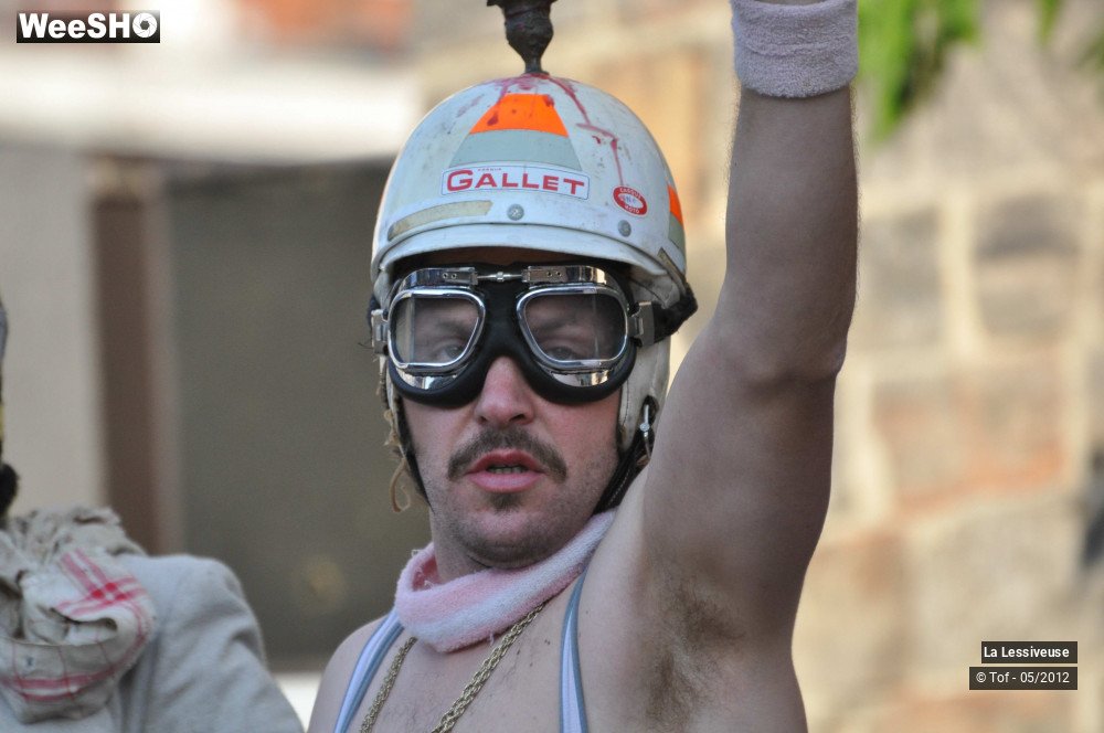 13/42 photos du spectacle La Lessiveuse