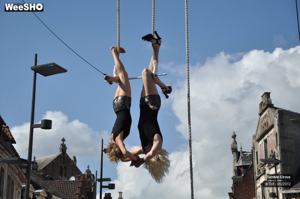 9/42 photos du spectacle Tumble Circus