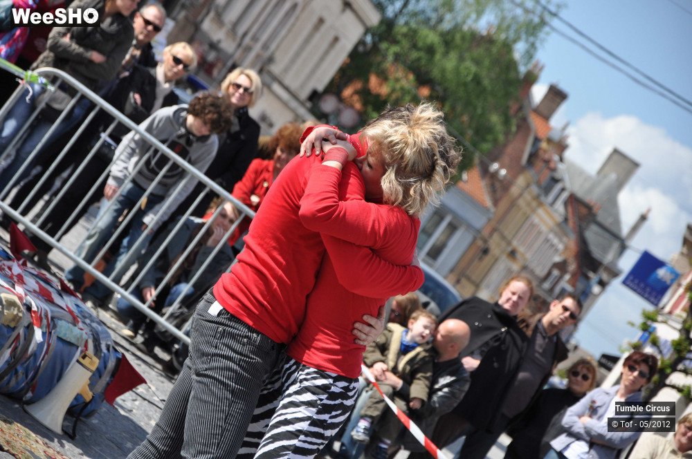 12/42 photos du spectacle Tumble Circus