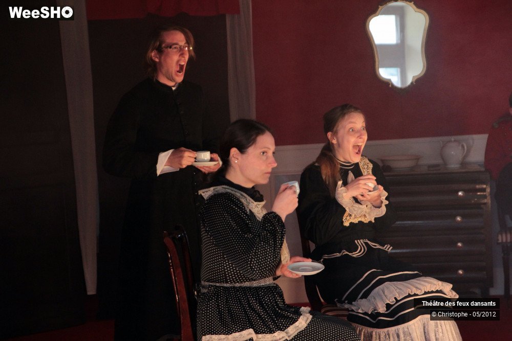 7/28 photos du spectacle Dedans la chambre