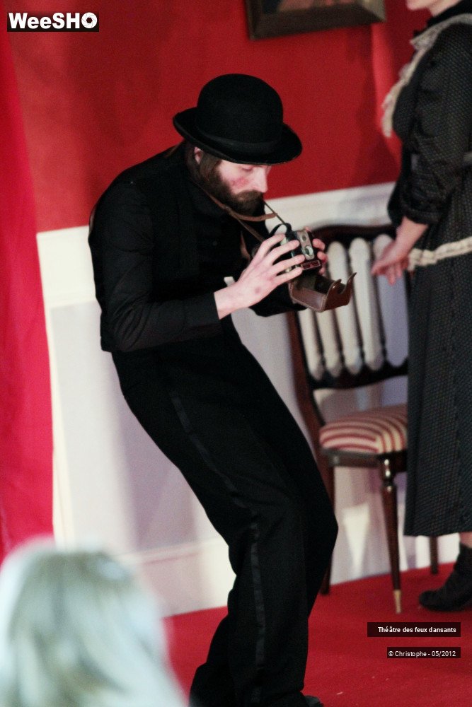 23/28 photos du spectacle Dedans la chambre