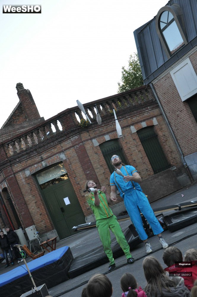 36/50 photos du spectacle Magmanus