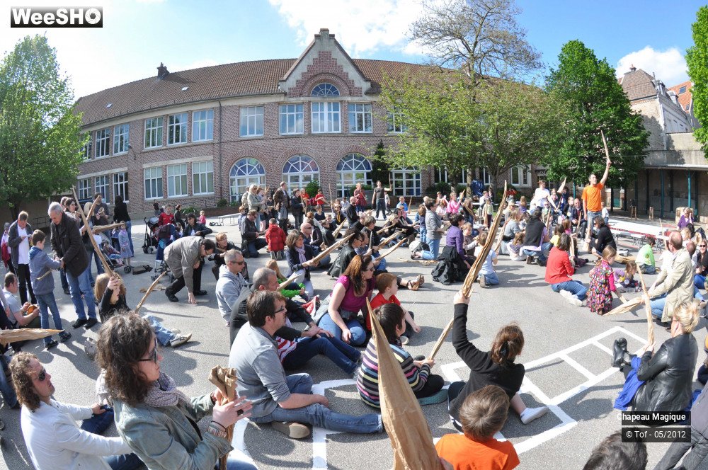 11/40 photos du spectacle Chapeau Magique