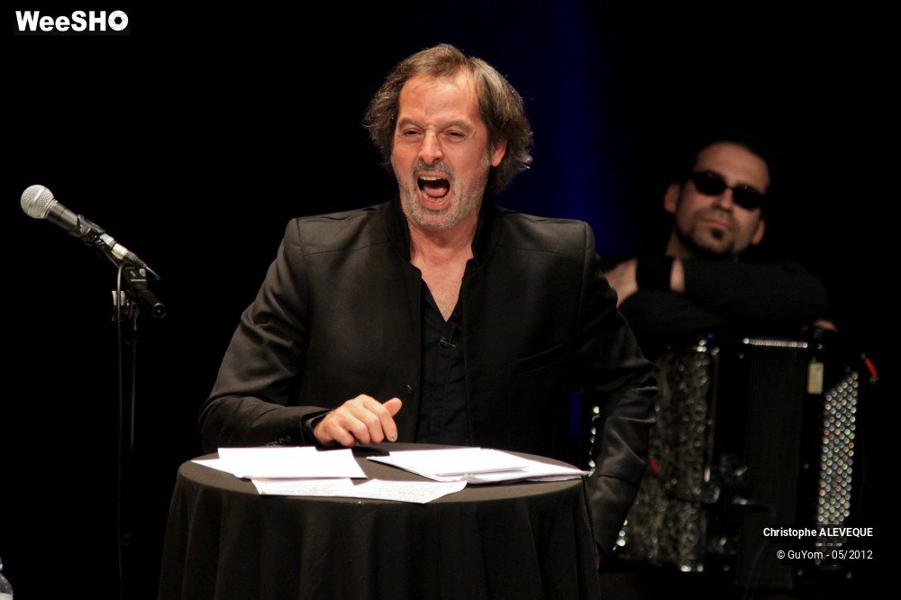 12/40 photos du spectacle Christophe ALEVEQUE
