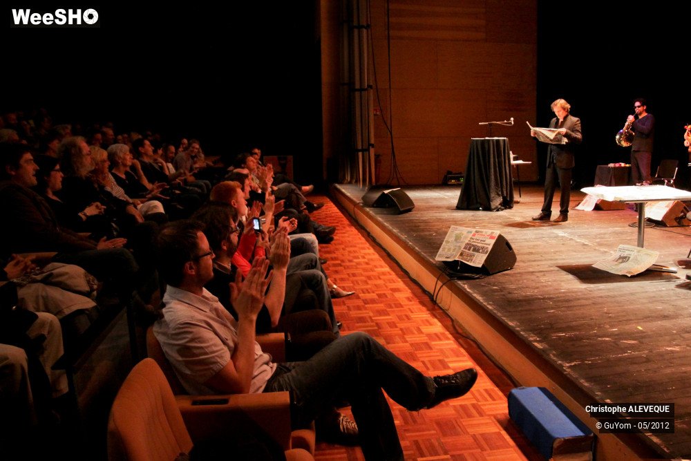 21/40 photos du spectacle Christophe ALEVEQUE