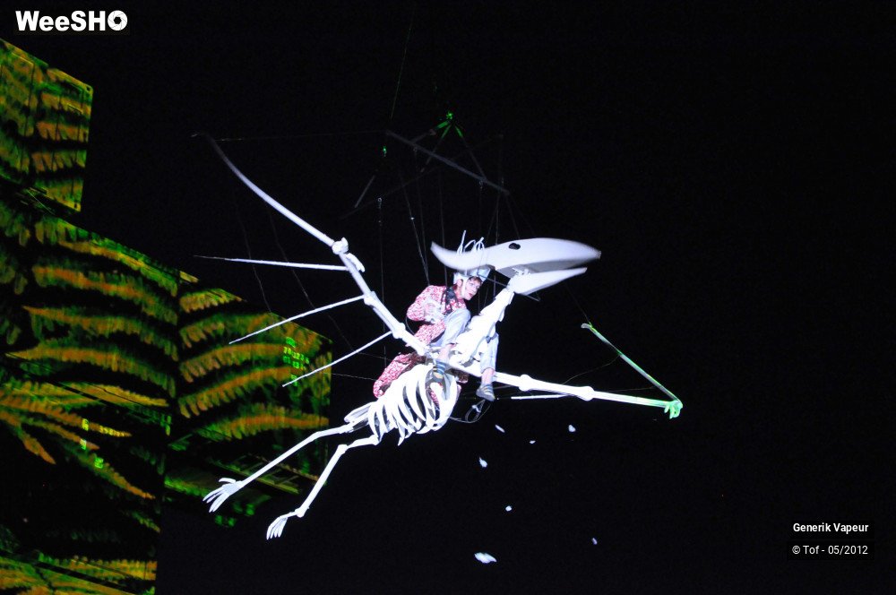 4/33 photos du spectacle Générik Vapeur