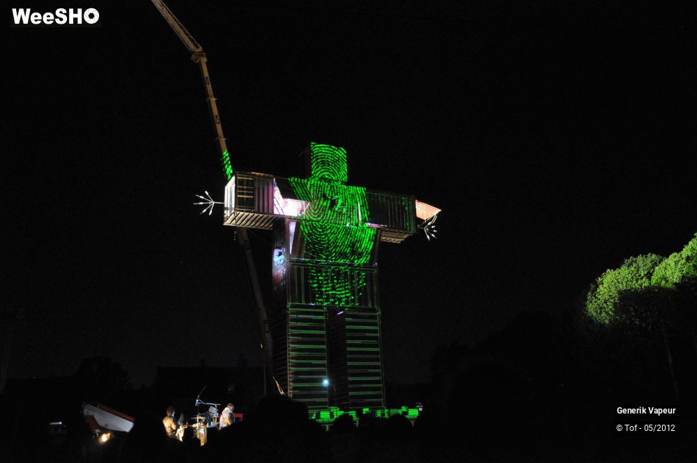 12/33 photos du spectacle Générik Vapeur