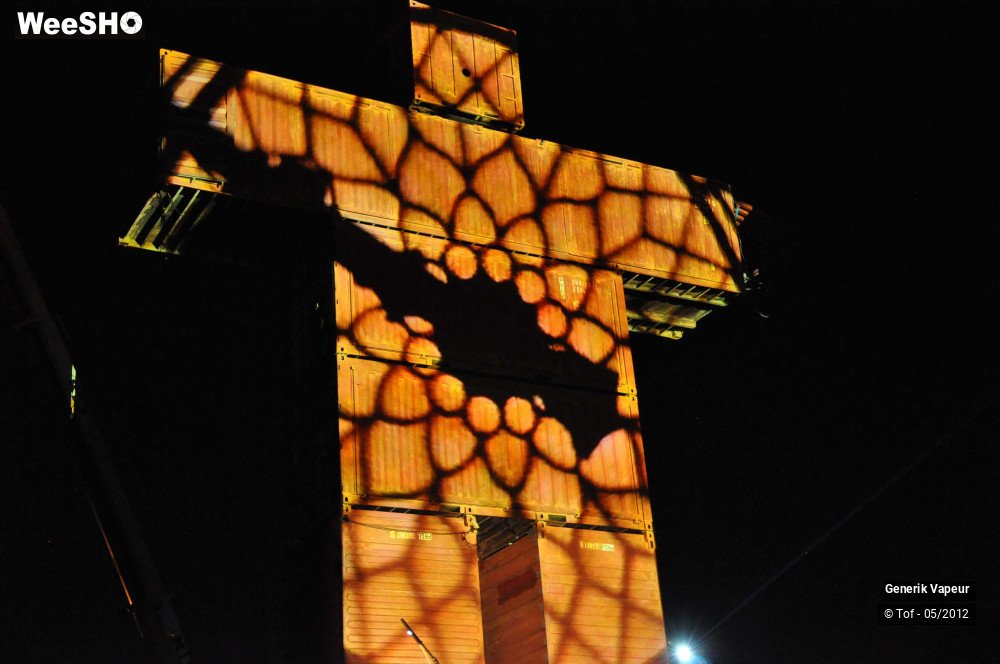 13/33 photos du spectacle Générik Vapeur