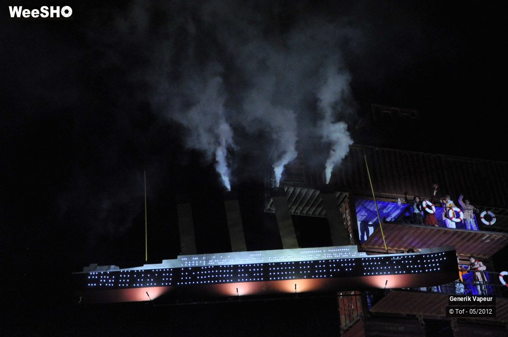 14/33 photos du spectacle Générik Vapeur