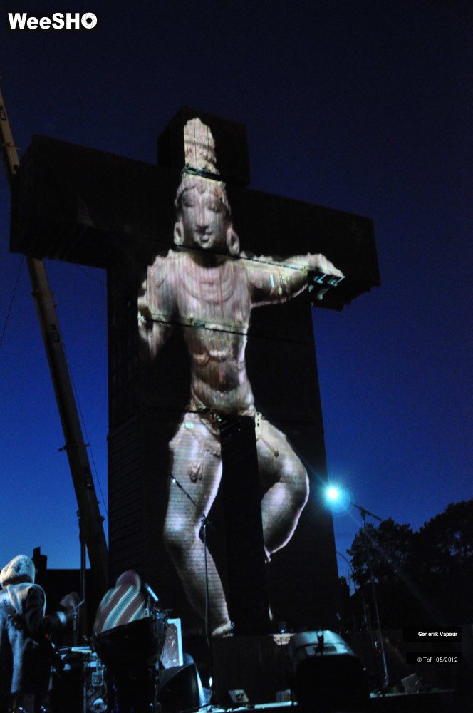 18/33 photos du spectacle Générik Vapeur