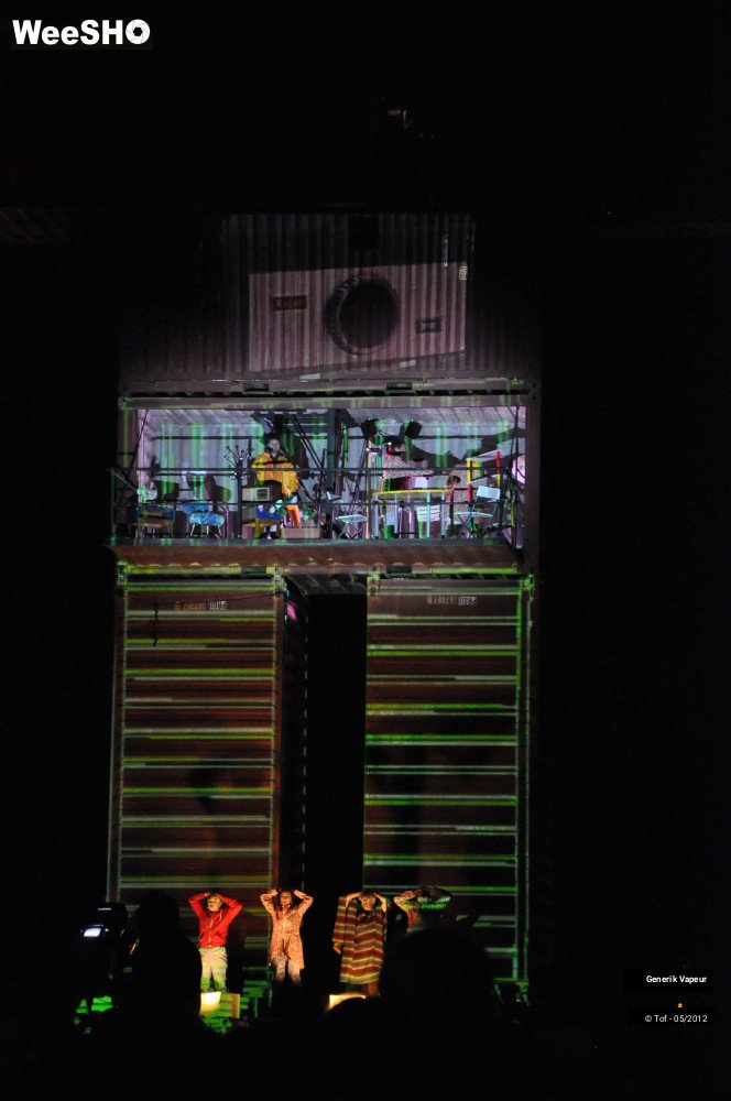 26/33 photos du spectacle Générik Vapeur