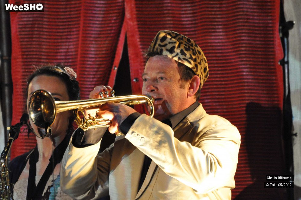 20/43 photos du spectacle Jo Bithume