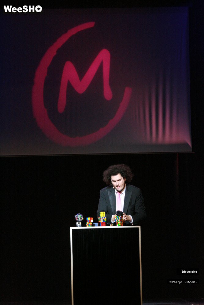 17/20 photos du spectacle Eric Antoine