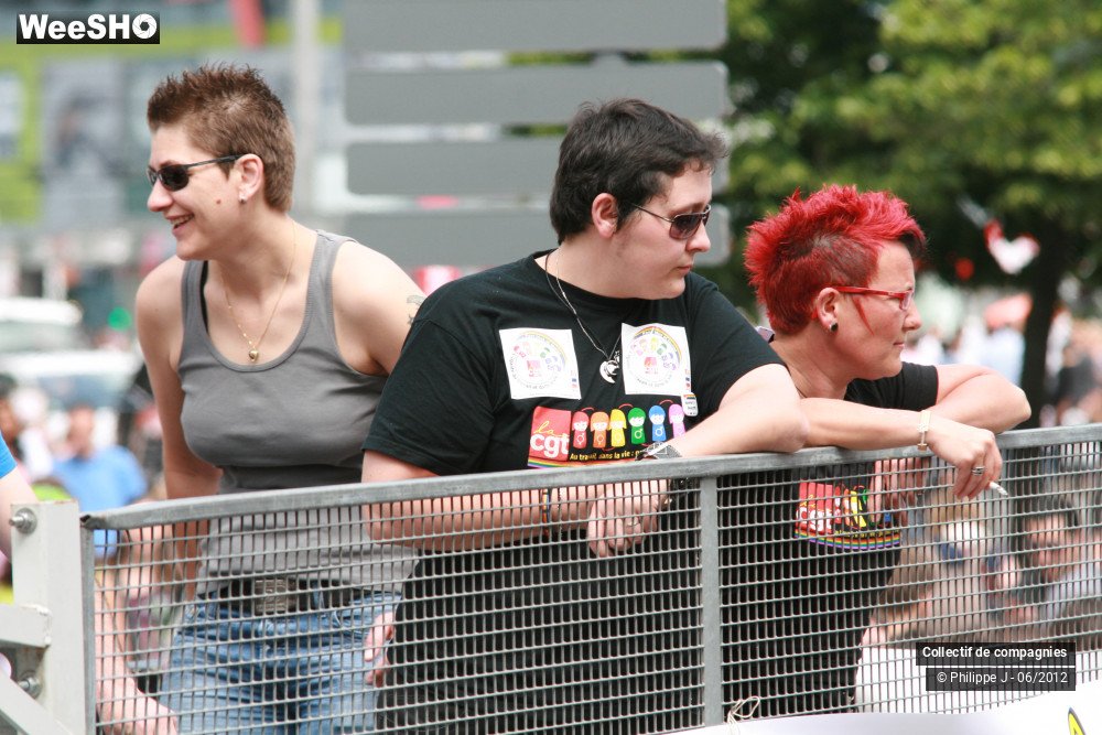 2/48 photos du spectacle Gay Pride 2012 1