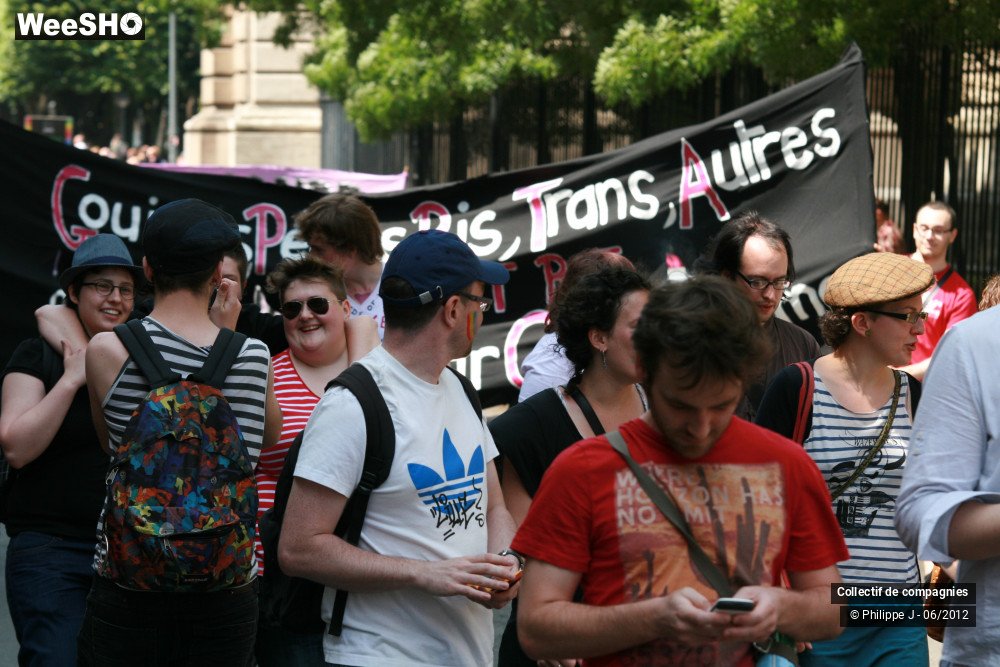 28/48 photos du spectacle Gay Pride 2012 1