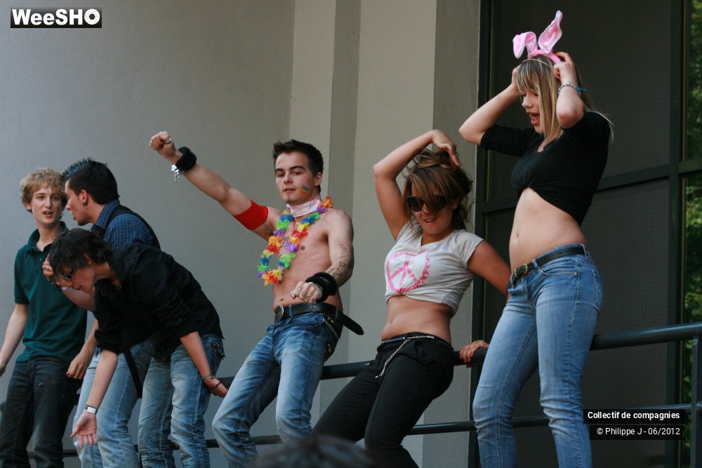 29/48 photos du spectacle Gay Pride 2012 1