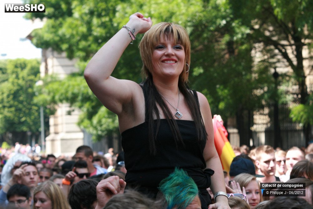 32/48 photos du spectacle Gay Pride 2012 1