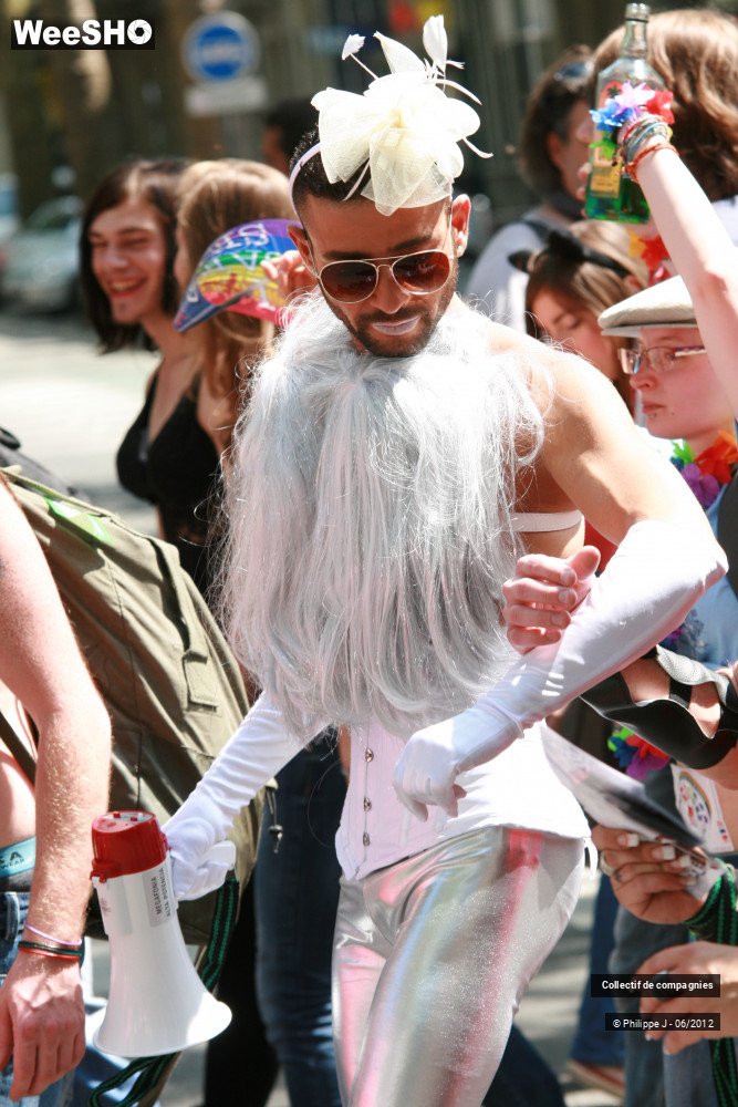 40/48 photos du spectacle Gay Pride 2012 1