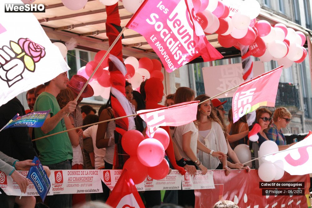 1/48 photos du spectacle Gay Pride 2012 2