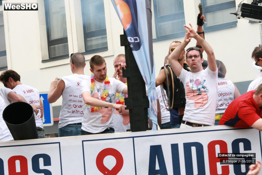 3/48 photos du spectacle Gay Pride 2012 2