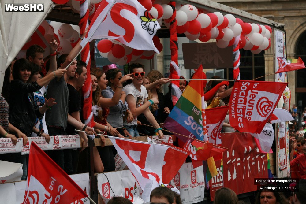 9/48 photos du spectacle Gay Pride 2012 2