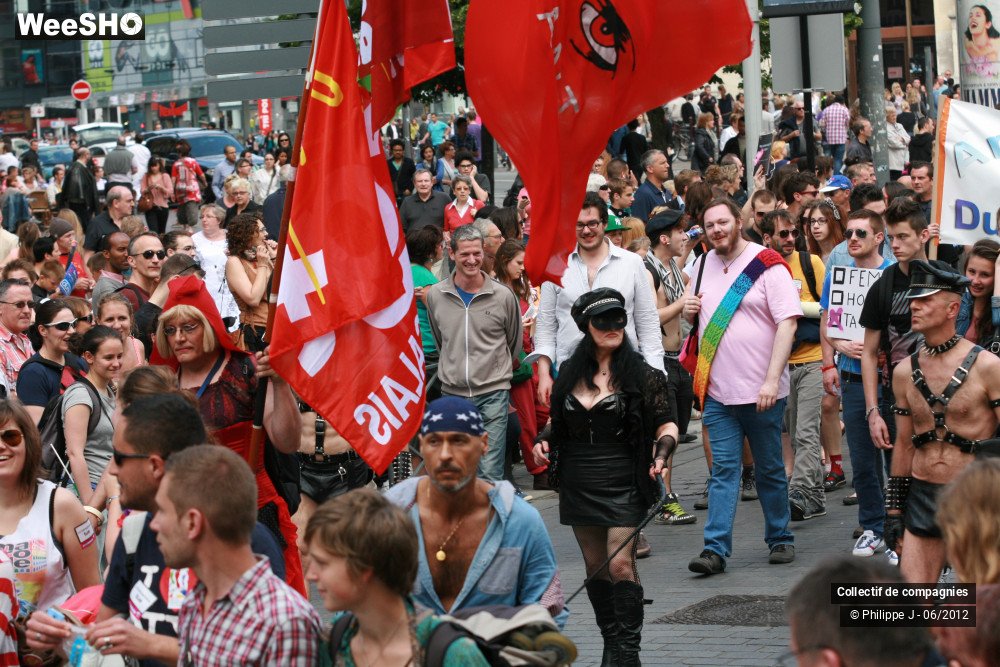 10/48 photos du spectacle Gay Pride 2012 2