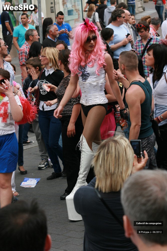 34/48 photos du spectacle Gay Pride 2012 2