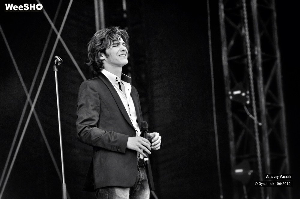 8/34 photos du spectacle Amaury Vassili