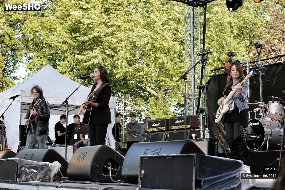 11/23 photos du spectacle Ndidi O