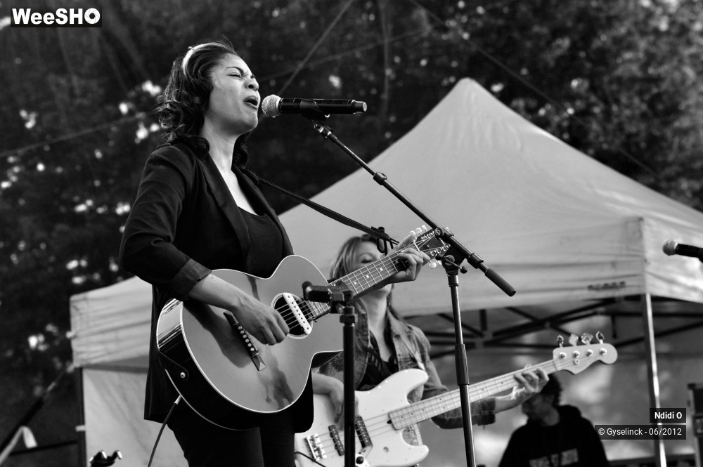 16/23 photos du spectacle Ndidi O