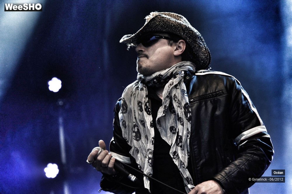 32/34 photos du spectacle Océan