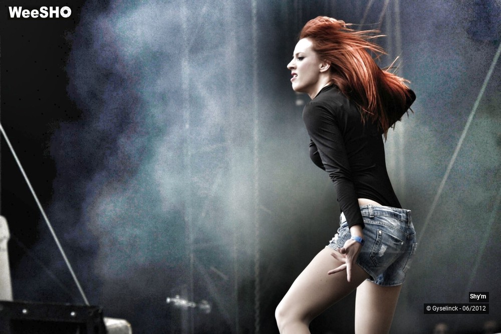 1/27 photos du spectacle Shy'm