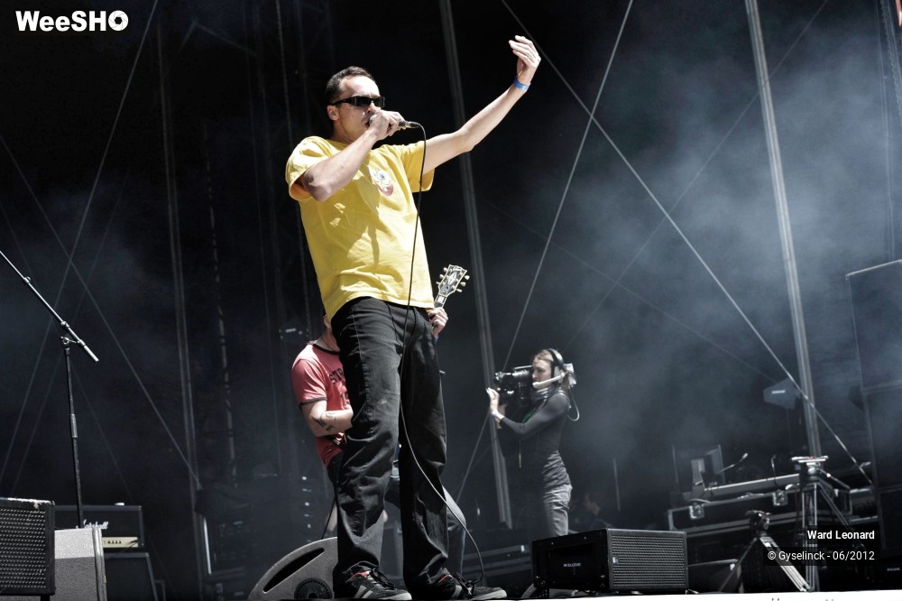 14/26 photos du spectacle Ward Leonard