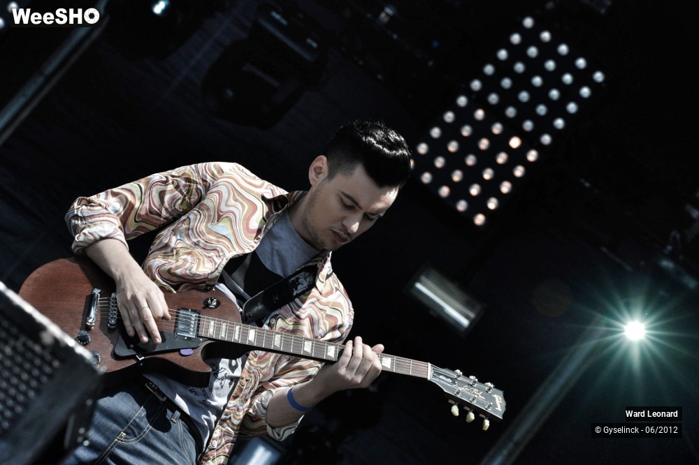 17/26 photos du spectacle Ward Leonard