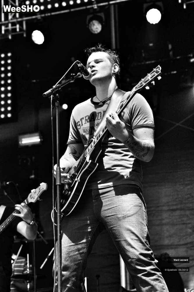 19/26 photos du spectacle Ward Leonard