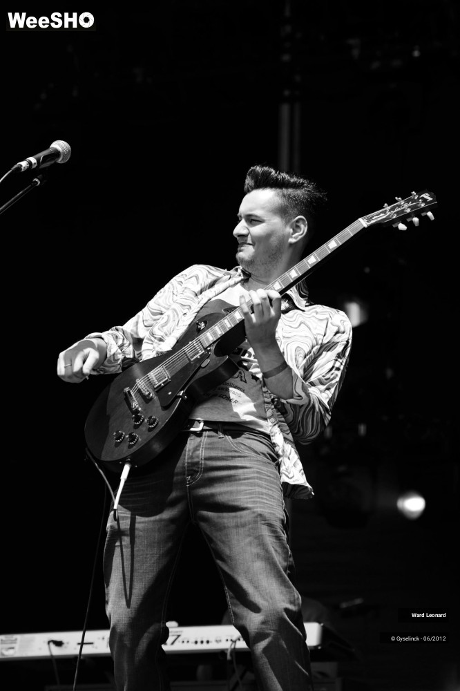 23/26 photos du spectacle Ward Leonard