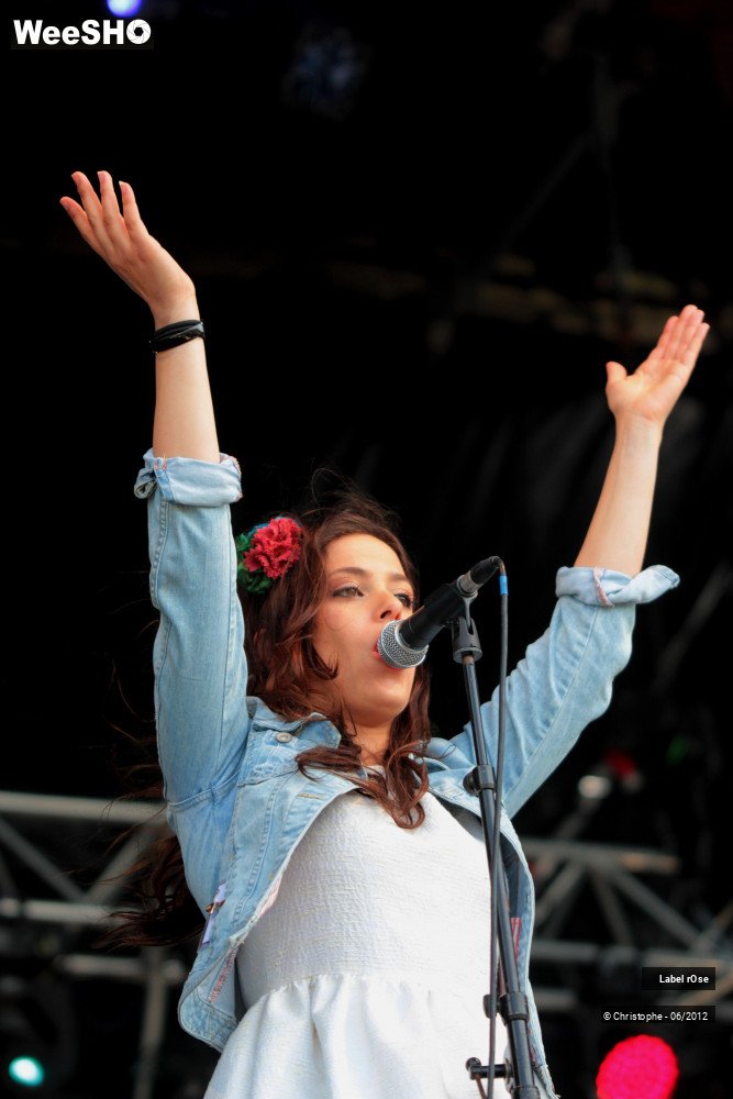 44/45 photos du spectacle Label Rose