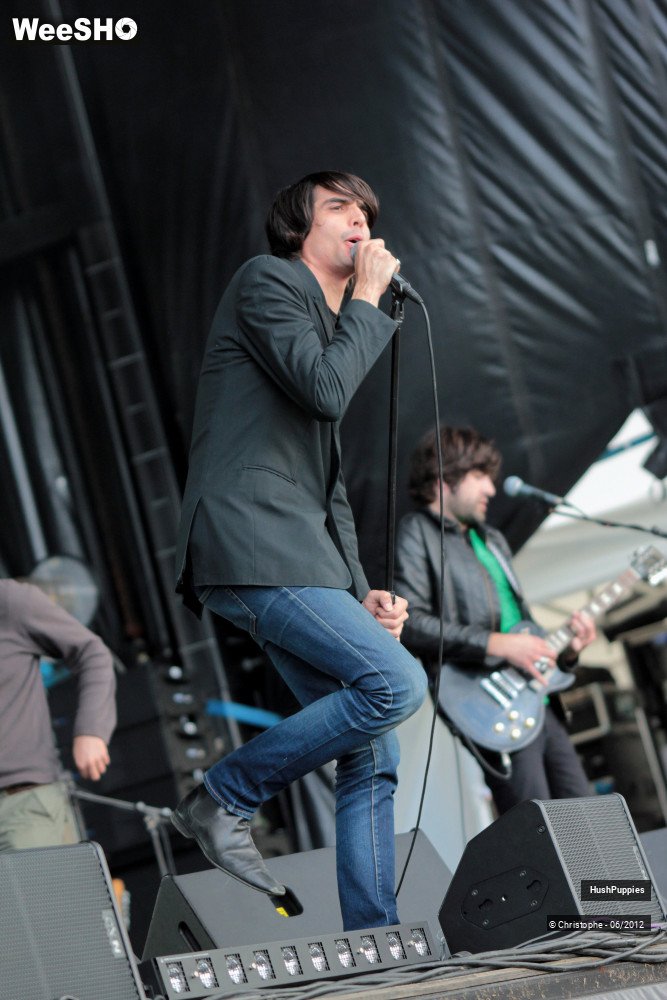 49/50 photos du spectacle Hushpuppies