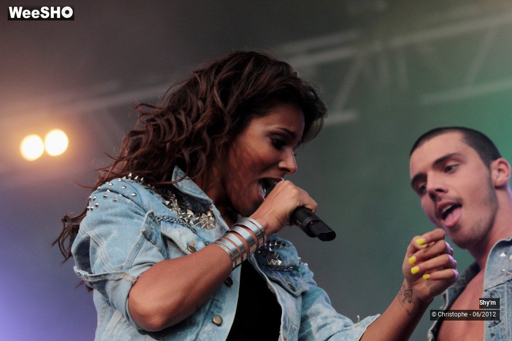 3/50 photos du spectacle Shy'm