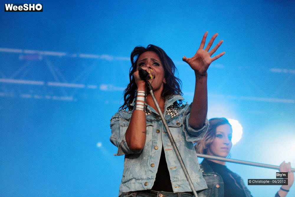 16/50 photos du spectacle Shy'm